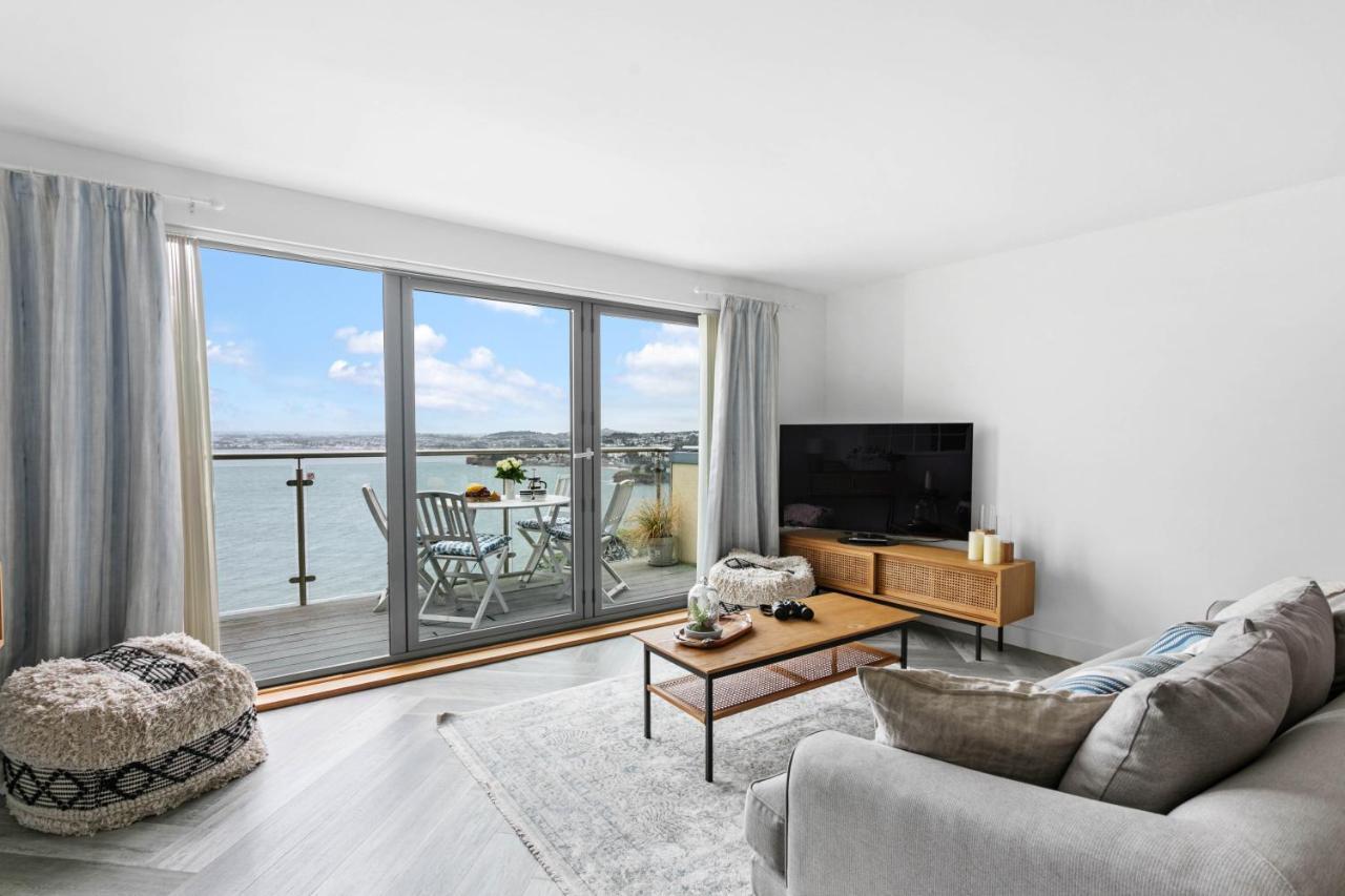 A7 Masts - Striking Beach Bolthole Apartment With Beautiful Sea Views Private Balcony & Parking Торки Экстерьер фото